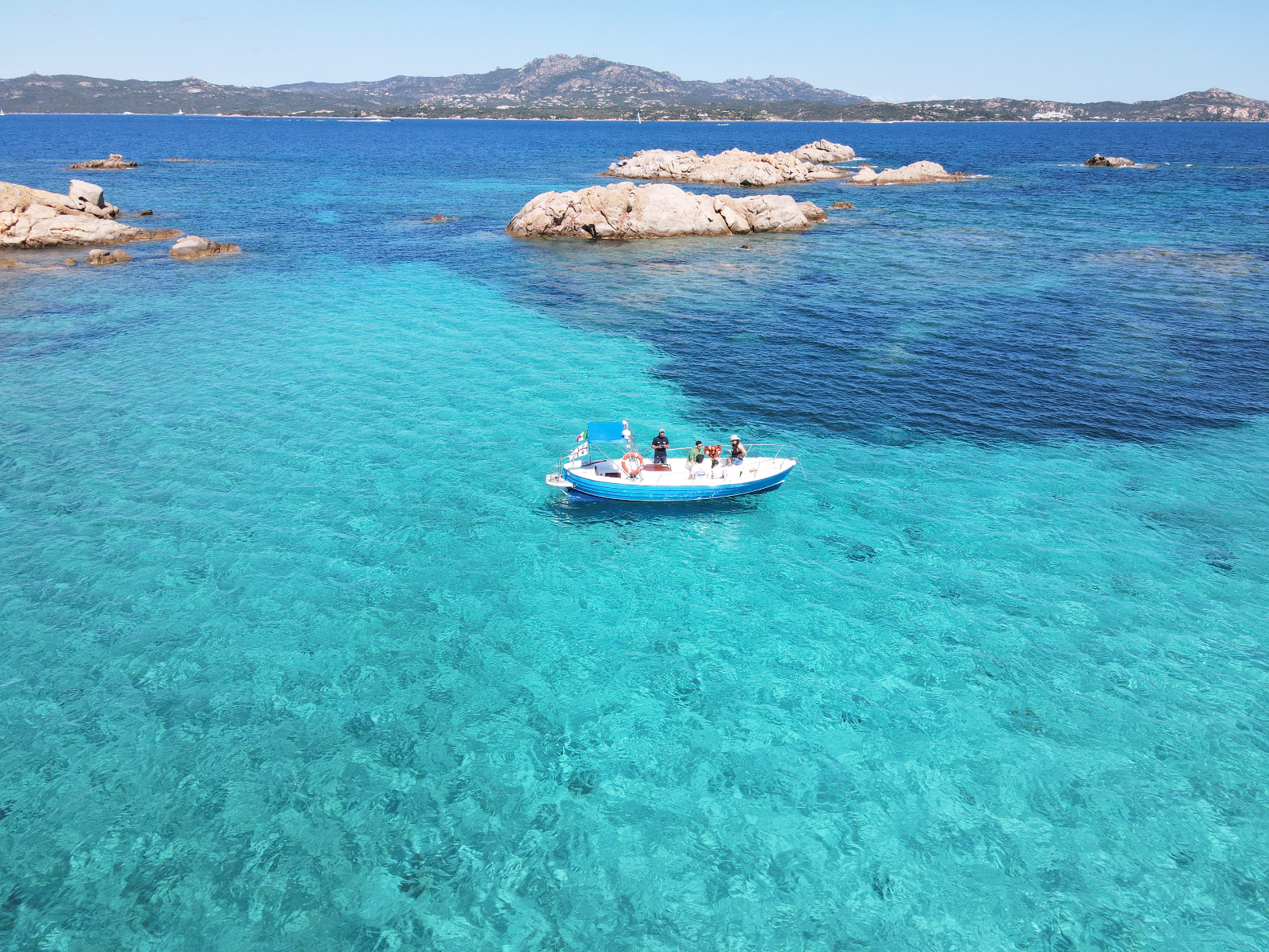 /costa-smeralda-beaches-by-boat/ 10 emeral coast to coast boat tour